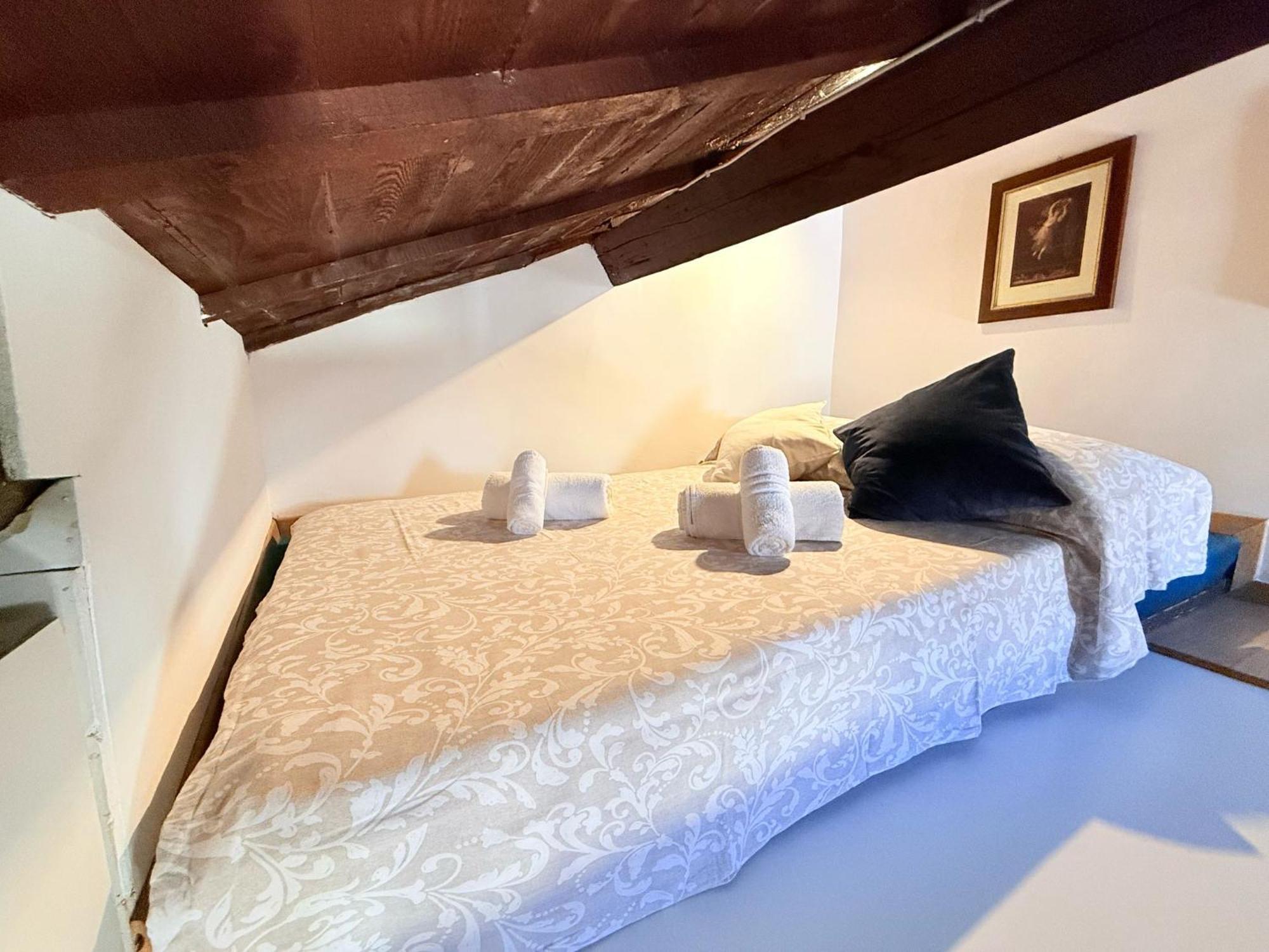 Rione VI Loft Apartment Roma Phòng bức ảnh